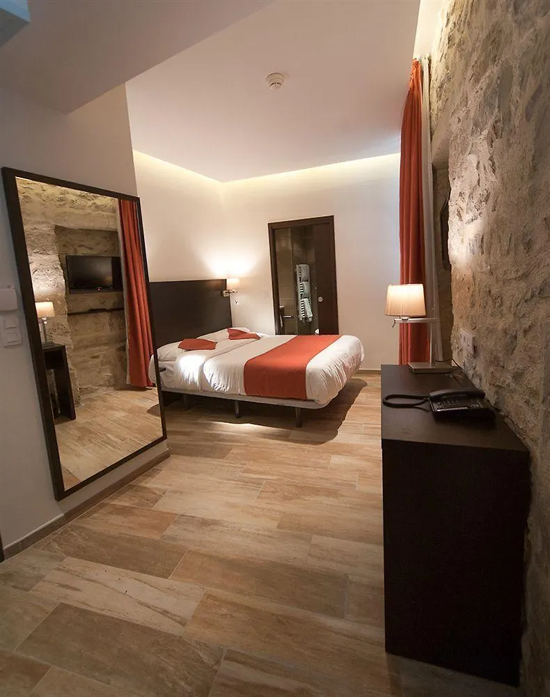 Central Hotel Paris
