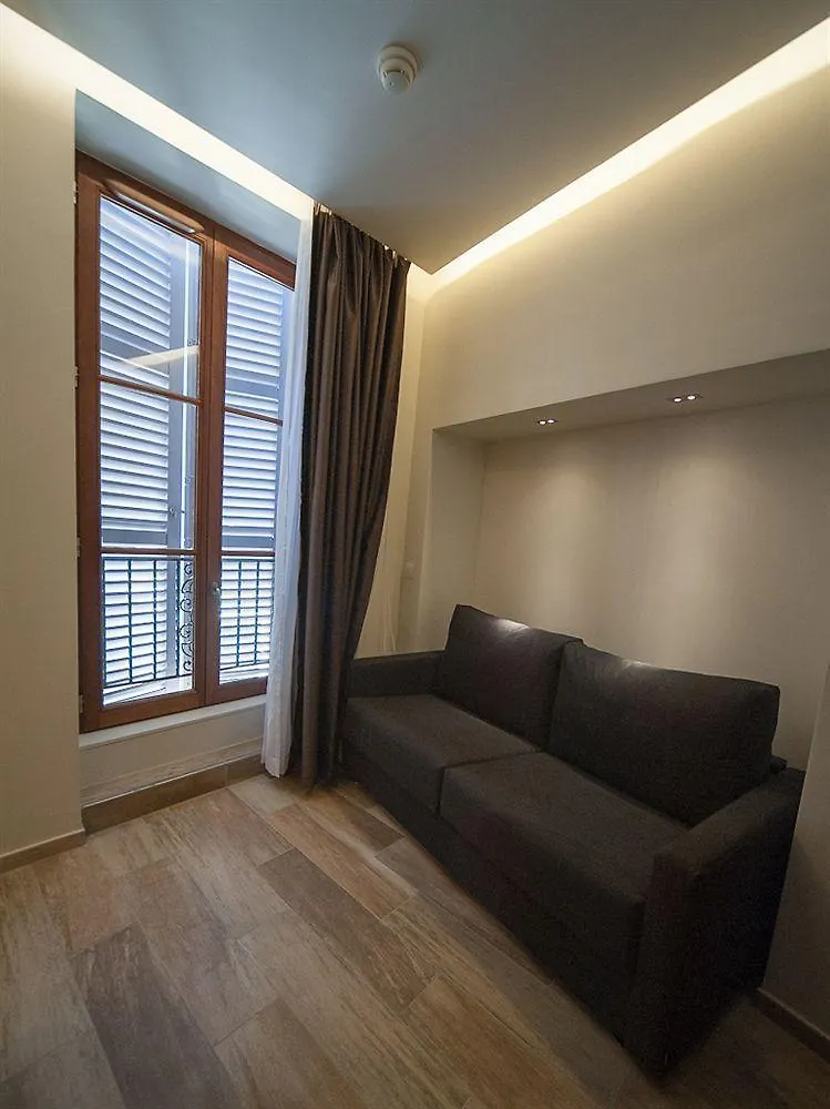 Отель Central Hotel Париж