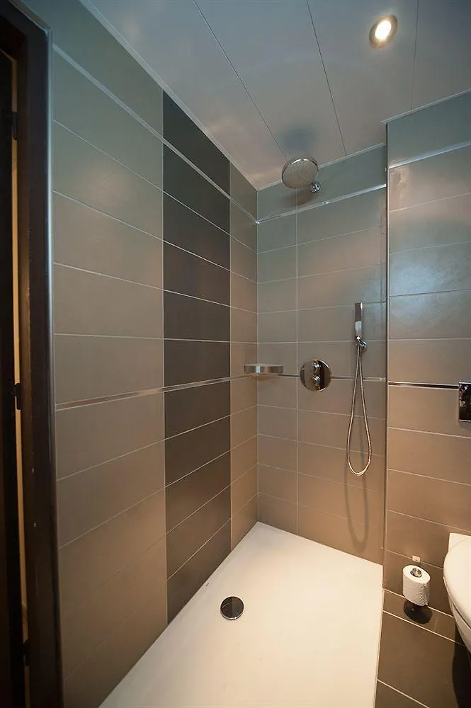 Central Hotel Отель 3*