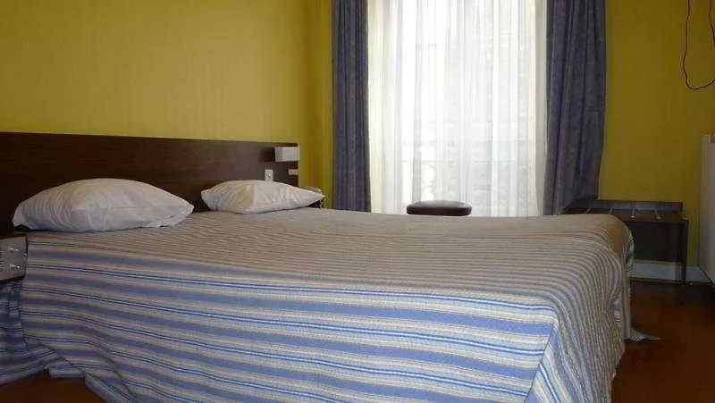 Central Hotel Hotell 3*